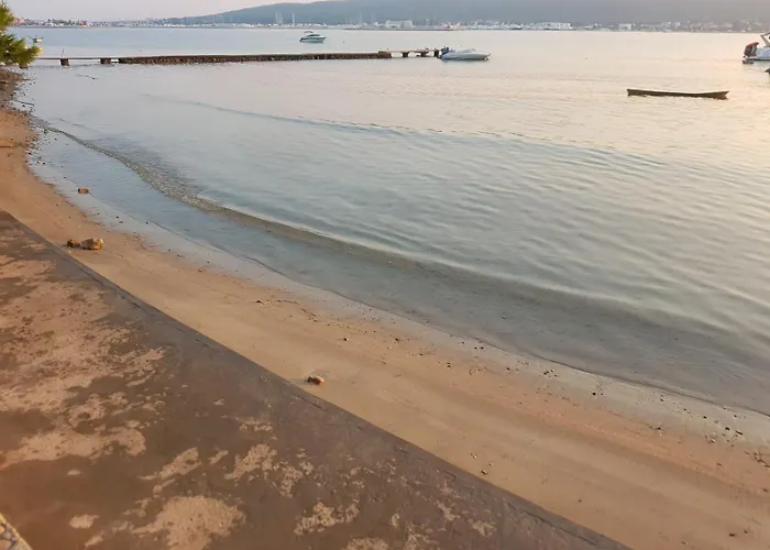 More Διαμέρισμα *